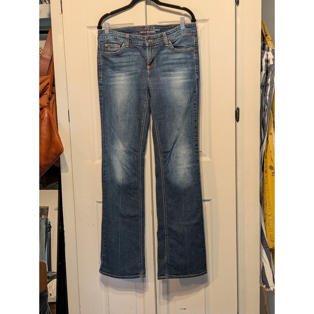 Tommy Hilfiger Freedom Boot Jeans Womens 32x31 Mid Rise Bootcut Medium Wash